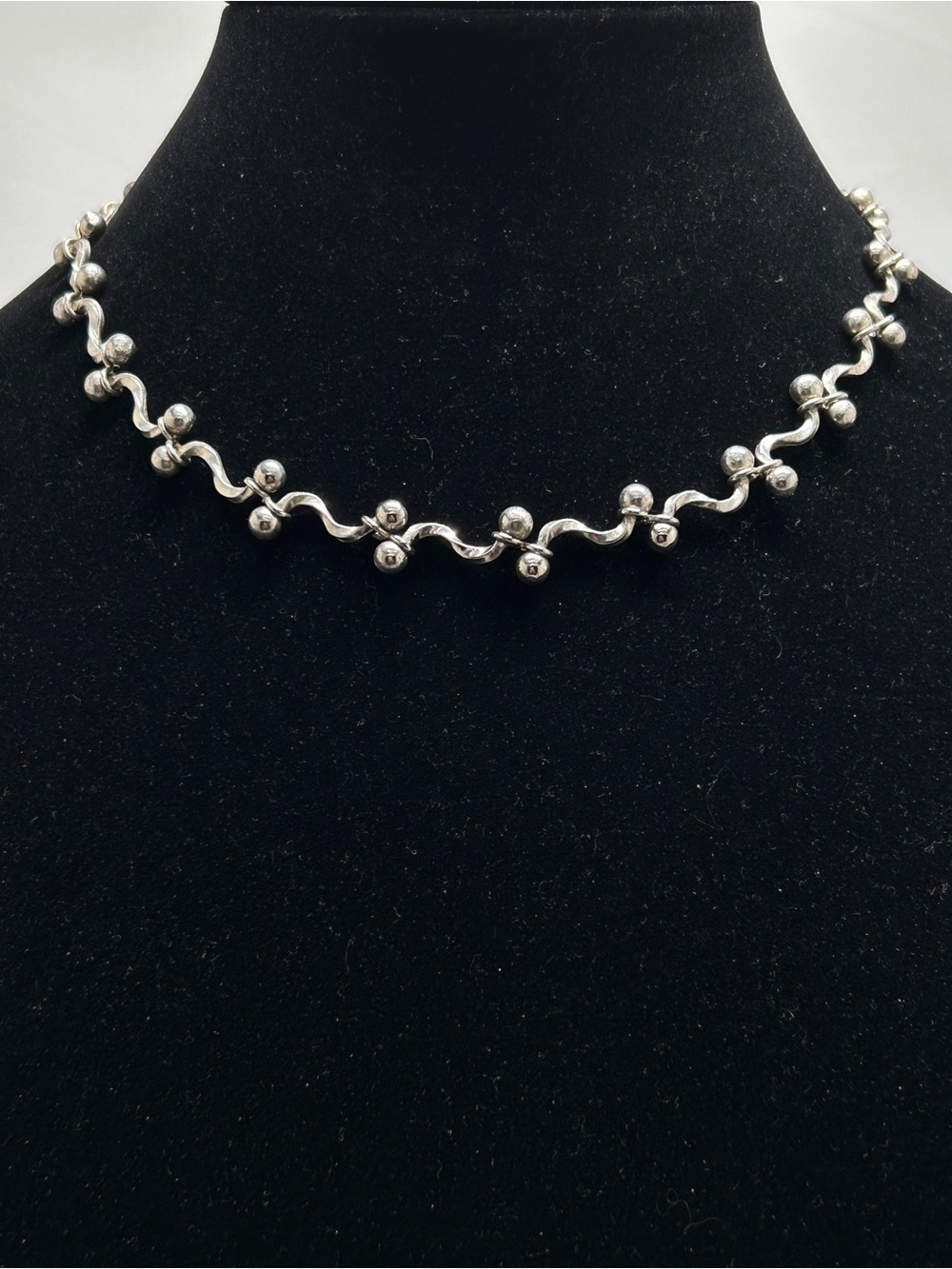 Y2K, Stainless Steel Wave Ball Chain Short Necklace Choker, Silver
